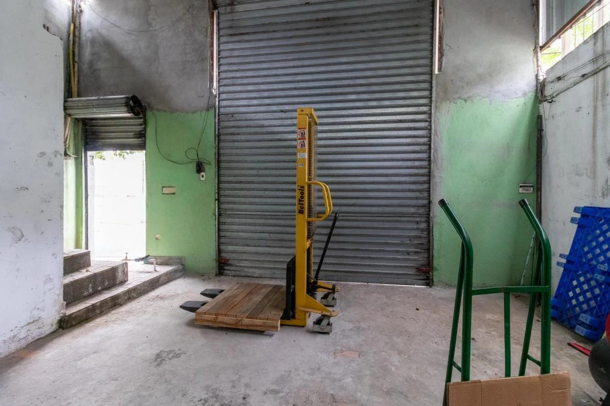 Galpão / Depósito / Armazém de 400m² no bairro Vila Bertioga, em São Paulo | Eu Corretor