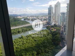 Apartamento de 4 quartos, 236m² no bairro Centro, em Balneário Camboriú | Eu Corretor