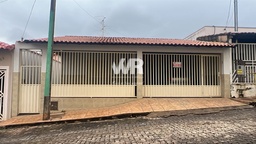 Casa de 3 quartos, 217m² no bairro Santa Terezinha, em Itaú de Minas | Eu Corretor