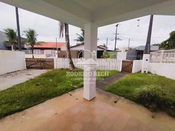 Sobrado de 3 quartos, no bairro Monções, em Pontal do Paraná | Eu Corretor