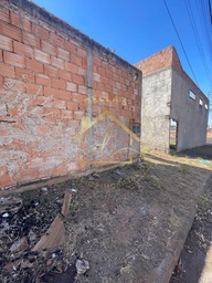 Galpão / Depósito / Armazém de 230m² no bairro Cidade Nova, em Uberaba | Eu Corretor