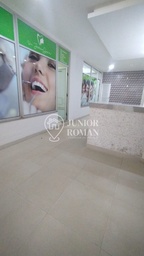 Loja / Salão / Ponto Comercial no bairro Centro, em Barreiras | Eu Corretor