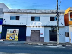 Imóvel Comercial de 4 quartos, 487m² no bairro COHAB, em Passos | Eu Corretor