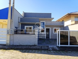 Casa de 3 quartos, 74m² no bairro  Balneário Leblon, em Pontal do Paraná | Eu Corretor