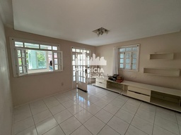 Casa de 4 quartos, no bairro Stella Maris, em Salvador | Eu Corretor