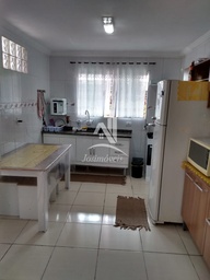 Casa de 3 quartos, no bairro Jardim Silveira, em São Paulo | Eu Corretor