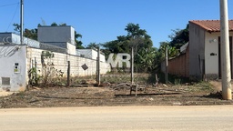 Lote/Terreno de 861m² no bairro Centro, em Itaú de Minas | Eu Corretor