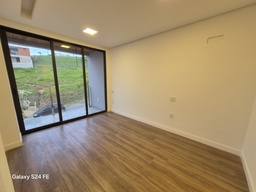Casa de Condomínio de 4 quartos, | Eu Corretor