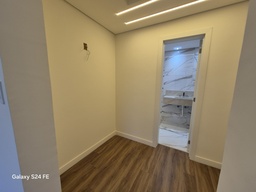 Casa de Condomínio de 4 quartos, | Eu Corretor