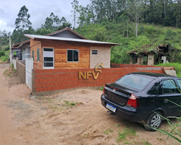 Casa de 2 quartos, 36m² no bairro Tijipió, em São João Batista | Eu Corretor