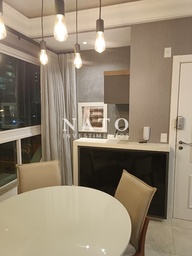 Apartamento de 2 quartos, no bairro Meia praia , em Itapema | Eu Corretor