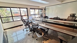 Prédio Inteiro de 390m² no bairro Vila Gomes Cardim, em São Paulo | Eu Corretor