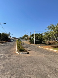 Lote/Terreno Comercial de 2m² no bairro LAGOA QUENTE, em Caldas Novas | Eu Corretor