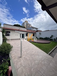 Casa de 3 quartos, 124m² no bairro Barreiros, em São José | Eu Corretor