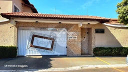Sobrado de 4 quartos, no bairro SETOR CENTRAL, em Caldas Novas | Eu Corretor