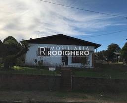 Casa de 3 quartos, 180m² no bairro Jardim, em Não-Me-Toque | Eu Corretor