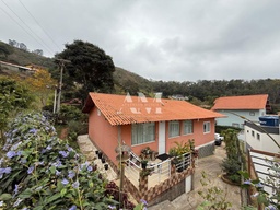 Casa de 3 quartos, no bairro Vale Alpino, em Teresópolis | Eu Corretor