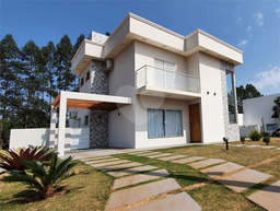 Sobrado de 199m² no bairro Área Rural De Águas De Santa Bárbara, em Águas de Santa Bárbara | Eu Corretor