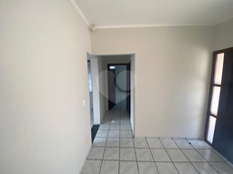 Casa de 3 quartos, 199m² no bairro Conjunto Sílvio Campanholi, em Lençóis Paulista | Eu Corretor