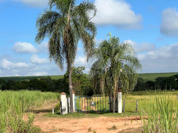 Fazenda/Sítios/Chácaras de 4 quartos, 552m² no bairro Zona Rural, em Lençóis Paulista | Eu Corretor