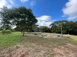 Fazenda/Sítios/Chácaras de 4 quartos, 552m² no bairro Zona Rural, em Lençóis Paulista | Eu Corretor