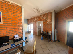 Loja / Salão / Ponto Comercial de 177m² no bairro Jardim Village, em Lençóis Paulista | Eu Corretor
