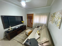 Sobrado de 3 quartos, 200m² no bairro Vila Santa Cecília, em Lençóis Paulista | Eu Corretor
