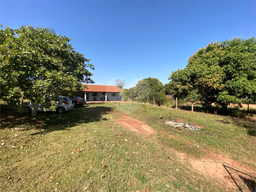 Fazenda/Sítios/Chácaras de 1 quarto, 102m² no bairro Conjunto Habitacional Corvo Branco, em Lençóis Paulista | Eu Corretor