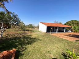 Fazenda/Sítios/Chácaras de 1 quarto, 102m² no bairro Conjunto Habitacional Corvo Branco, em Lençóis Paulista | Eu Corretor