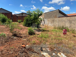 Lote/Terreno de 208m² no bairro Jardim Maria Luiza Iv, em Lençóis Paulista | Eu Corretor