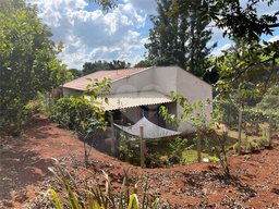 Fazenda/Sítios/Chácaras de 3 quartos, 80m² no bairro Centro, em Lençóis Paulista | Eu Corretor