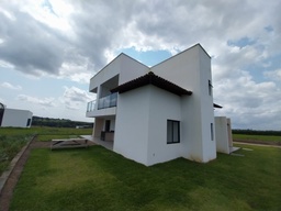 Casa de 4 quartos, 222m² no bairro Aldeia , em São Lourenço da Mata | Eu Corretor
