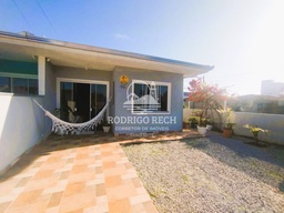 Casa de 2 quartos, 63m² no bairro Canoas, em Pontal do Paraná | Eu Corretor
