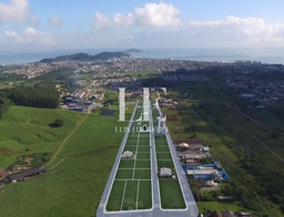 Lote/Terreno de 550m² no bairro Nossa Senhora de Fátima, em Penha | Eu Corretor