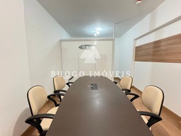 Sala Comercial de 45m² no bairro Centro, em Florianópolis | Eu Corretor