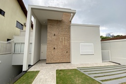 Casa de 3 quartos, 249m² no bairro SAIC, em Chapecó | Eu Corretor