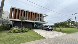 Casa de Condomínio de 5 quartos, 377m² no bairro GUARITA, em Torres | Eu Corretor