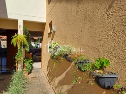 Casa de Condomínio de 2 quartos, 54m² no bairro Olaria, em Canoas | Eu Corretor
