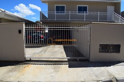 Casa de 5 quartos, 180m² no bairro Forquilhinhas, em São José | Eu Corretor