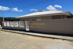 Casa de 5 quartos, 180m² no bairro Forquilhinhas, em São José | Eu Corretor