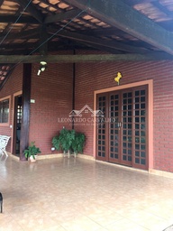 Casa de 6 quartos, 180m² no bairro CALDAS OESTE, em Caldas Novas | Eu Corretor
