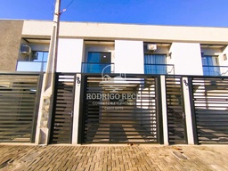 Sobrado de 2 quartos, 65m² no bairro RIVIERA, em Matinhos | Eu Corretor