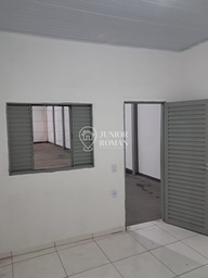 Galpão / Depósito / Armazém no bairro Centro, em Barreiras | Eu Corretor