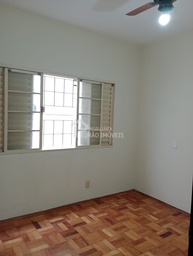Casa de 3 quartos, 131m² no bairro Vila Mamedina, em Lençóis Paulista | Eu Corretor