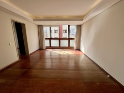 Apartamento de 3 quartos, no bairro Moinhos de Vento, em Porto Alegre | Eu Corretor