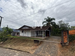 Casa de 4 quartos, 926m² no bairro Monte Alegre, em Ascurra | Eu Corretor