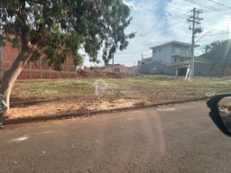 Lote/Terreno de 410m² no bairro Antonio Lopes, em Lençóis Paulista | Eu Corretor