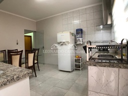 Casa de 3 quartos, no bairro itaguai 2, em Caldas Novas | Eu Corretor