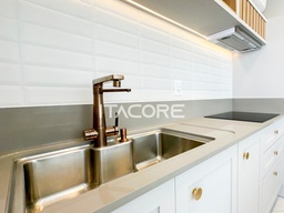 Apartamento de 3 quartos, no bairro Meia Praia, em Itapema | Eu Corretor