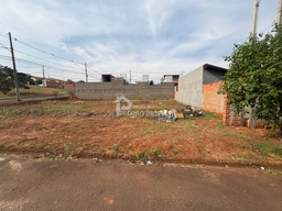 Lote/Terreno de 372m² no bairro Antonio Lopes, em Lençóis Paulista | Eu Corretor